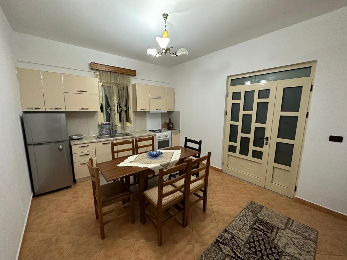 Vila Adriatik 1 Vlorë Exterior foto