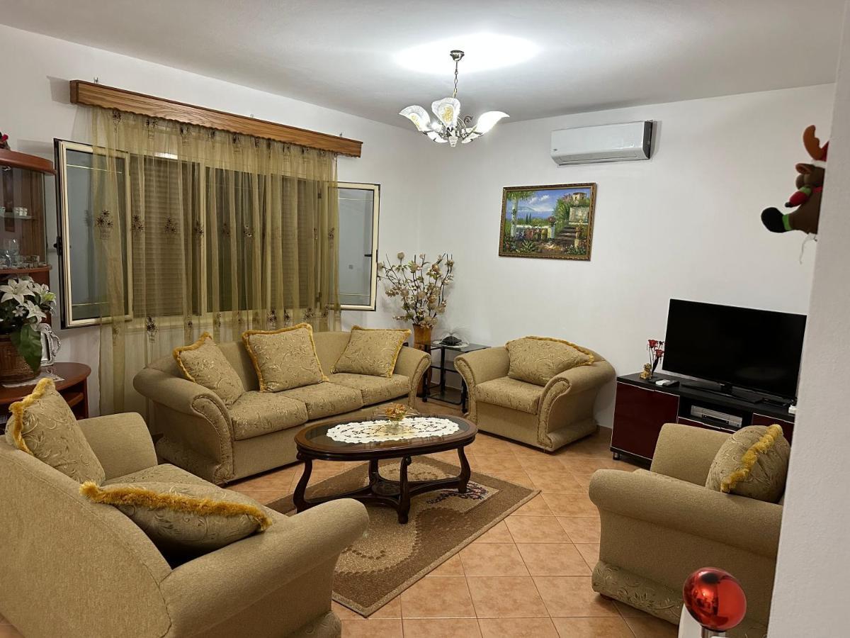 Vila Adriatik 1 Vlorë Exterior foto